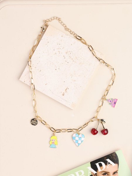 سنسال جنزير مع تشارمز.