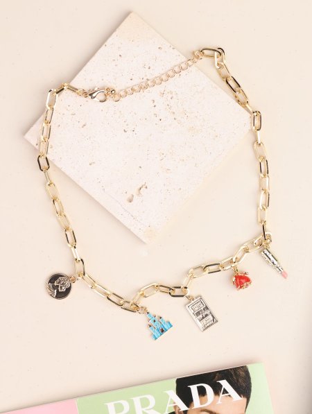 سنسال جنزير مع تشارمز.