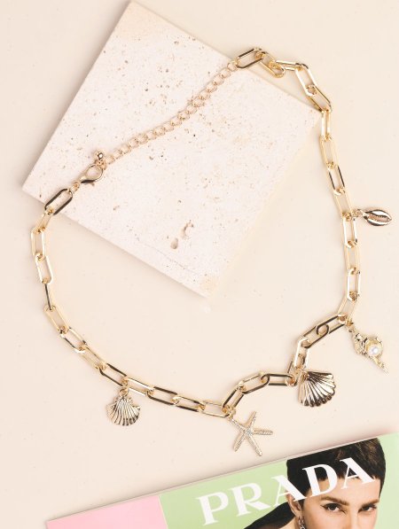 سنسال جنزير مع تشارمز.