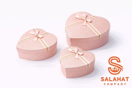 صندوق هدايا جلد 3 قطع شكل قلب.