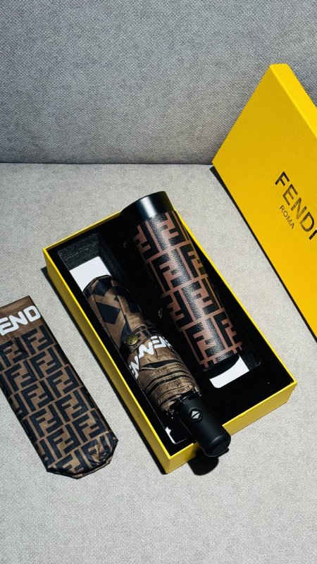 بكج مطره حراريه وشمسيه من FENDI.