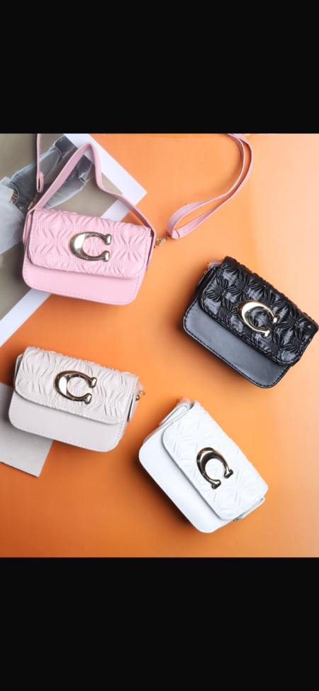 دزينه 12 حبه من شنط الأطفال.