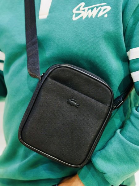 باوتش جلد LACOSTE.