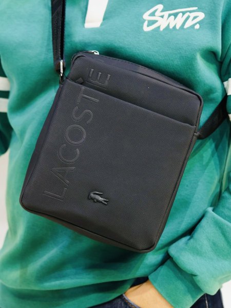 باوتش جلد LACOSTE.