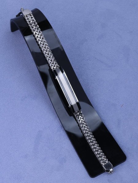 اسوارة رجالي ستانليس ستيل.