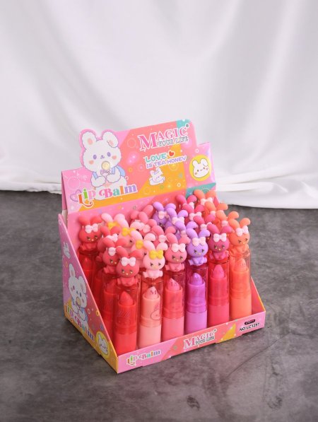 ستاند LIP BALM.