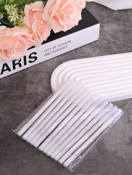 دزينة  اقلام الآيلاينر من FLORMAR.