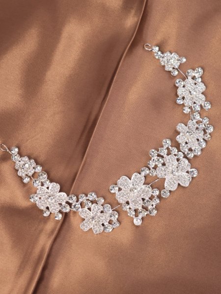 بروش شعر.