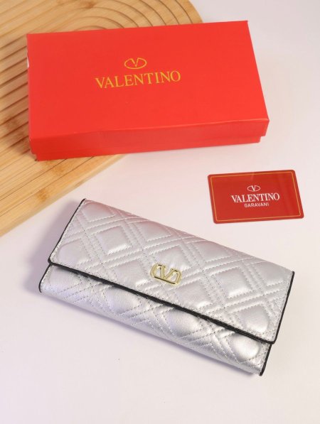 جزدان VALENTINO  / مرفق بعلبة.