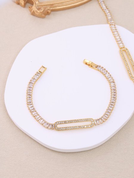 إسوارة نسائية ستانليس ستيل/ مكفولة اللون.