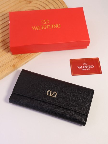 جزدان VALENTINO / مرفق بعلبة.