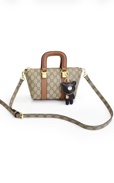 شنطة GUCCI/ مرفقة بعلبة.