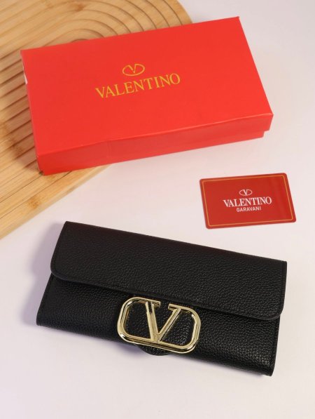 جزدان VALENTINO / مرفق بعلبة.