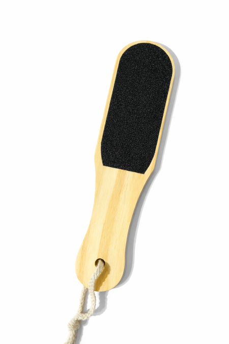 دزينه مبرد قدمين خشبي.