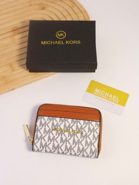 جزدان MICHEAL KORS / مرفق بعلبة.