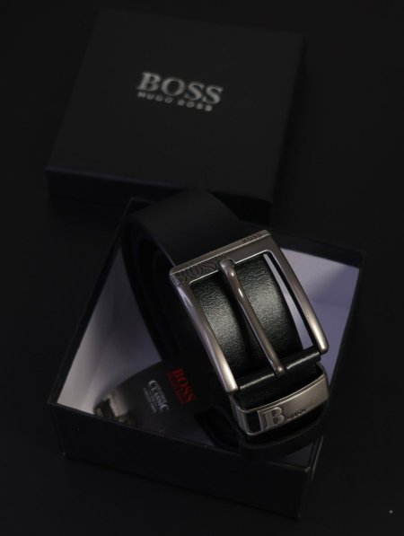 قشط  BOSS جلد كواليتي عالي / مرفق بعلبة.