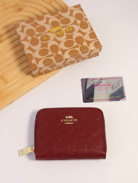 جزدان COACH / مرفق بعلبة.