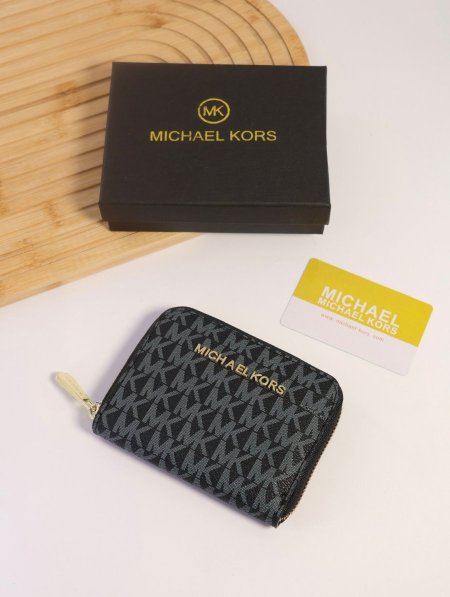 جزدان MICHEL KORS / مرفق بعلبة.