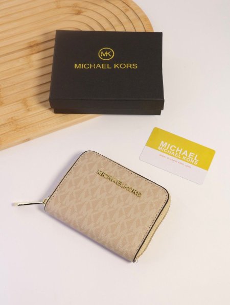 جزدان MICHAEL KORS / مرفق بعلبة.