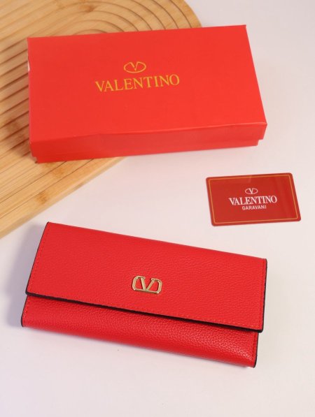 جزدان VALENTINO / مرفق بعلبة.