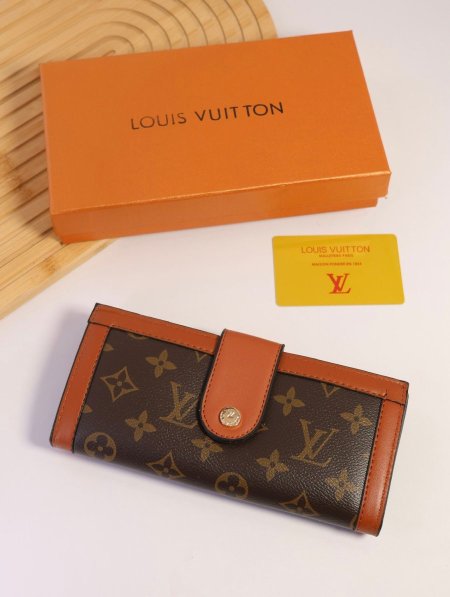 جزدان LOUIS VUITTON / مرفق بعلبة.