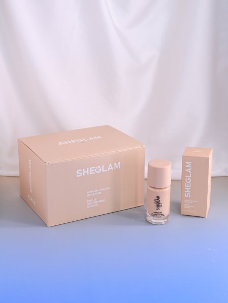 ستاند فاونديشن من SHEGLAM.