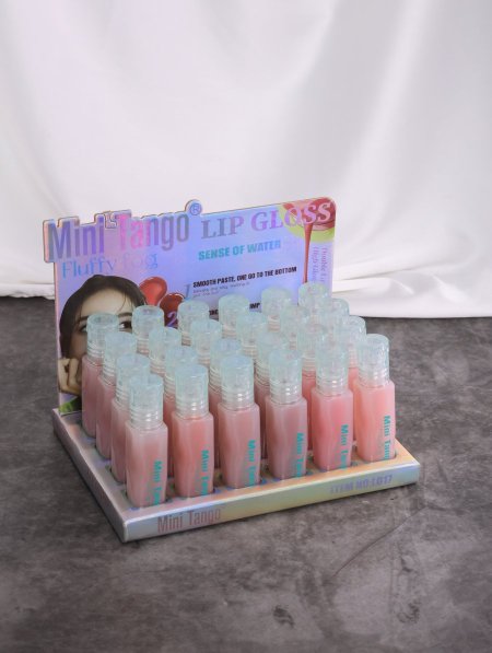 ستاند LIP GLOSS.