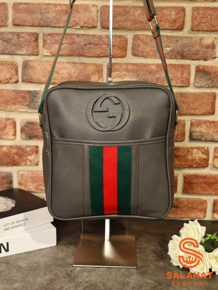 شنطة كتف GUCCI.