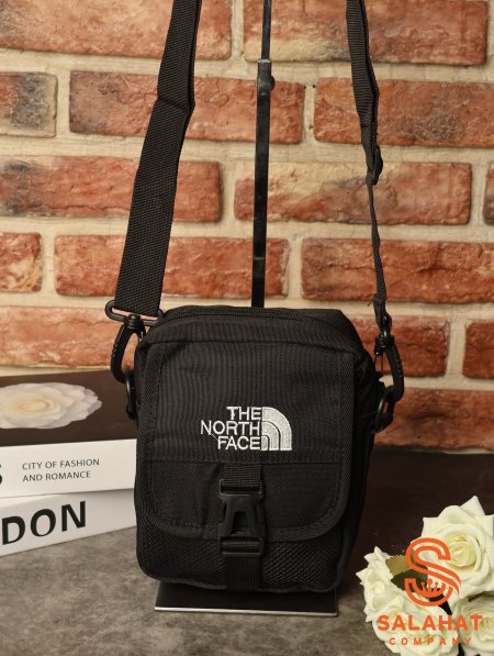 شنطة كتفTHE NORTH FACE .