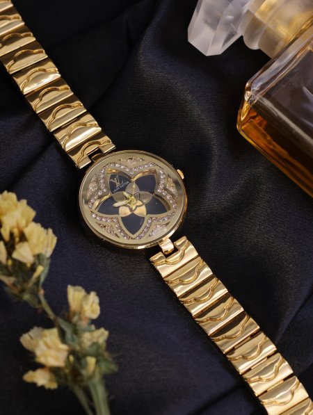 ساعة نسائية LOUIS VUITTON ماستر كوبي.