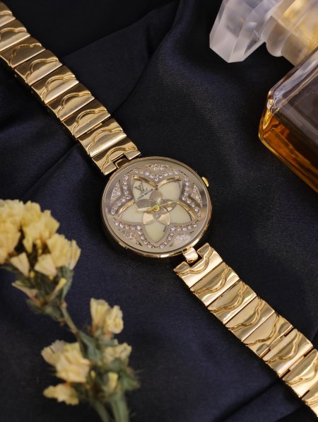 ساعة نسائية LOUIS VUITTON ماستر كوبي.