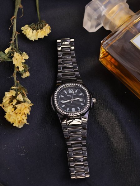 ساعة نسائية  patek philippe ماستر كوبي.
