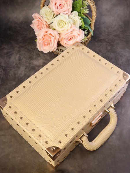 بوكس تنظيم الأكسسوارات حجم CM 20*30.