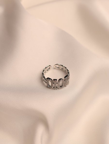 خاتم DIOR ستانلس ستيل.