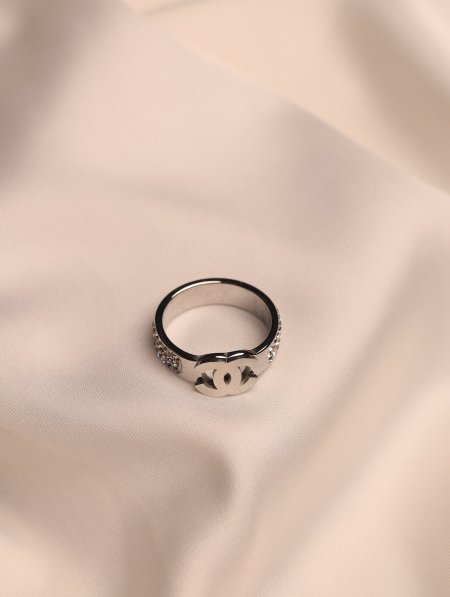 خاتم CHANEL ستانلس ستيل.