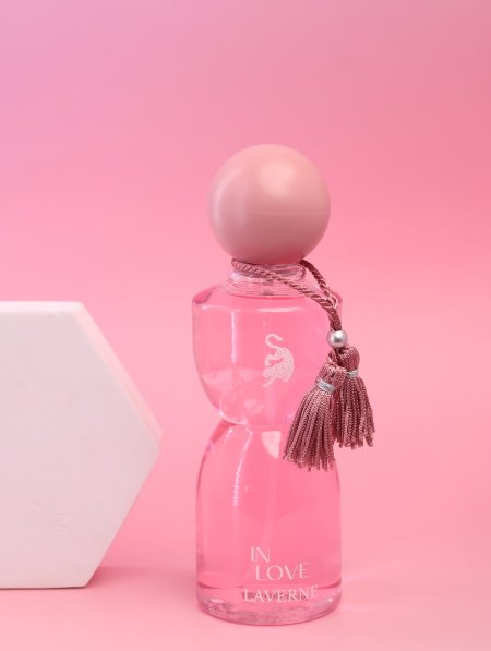 سبلاش Forbidden Laverne.