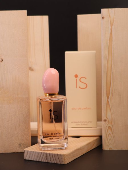 عطر (iS) سعة 100 مل.
