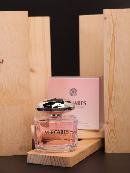 عطر (VERCARES) سعة 100 مل.
