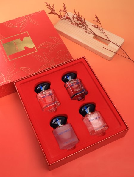 بكج عطور فاخر من MRS WAYS.