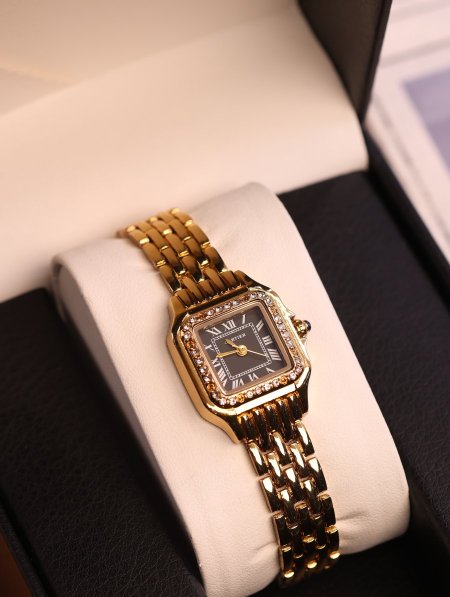 ساعة Cartier.