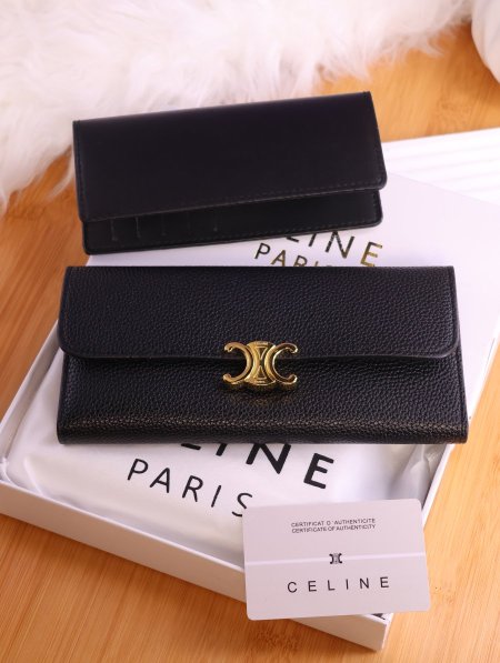 جزدان سيلين (Celine).