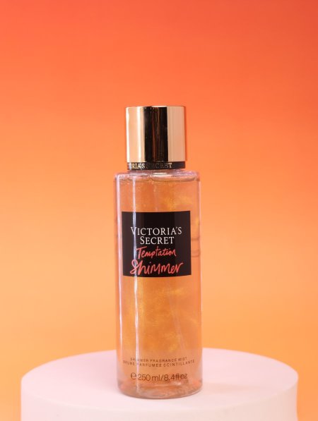 سبلاش Victoria’s Secret.