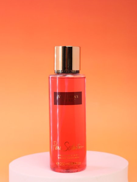 سبلاش Victoria’s Secret.