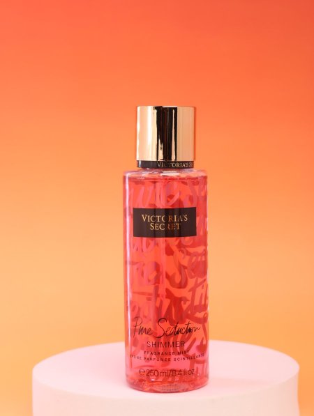 سبلاش Victoria’s Secret.