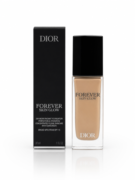 كونسيلر DIOR.