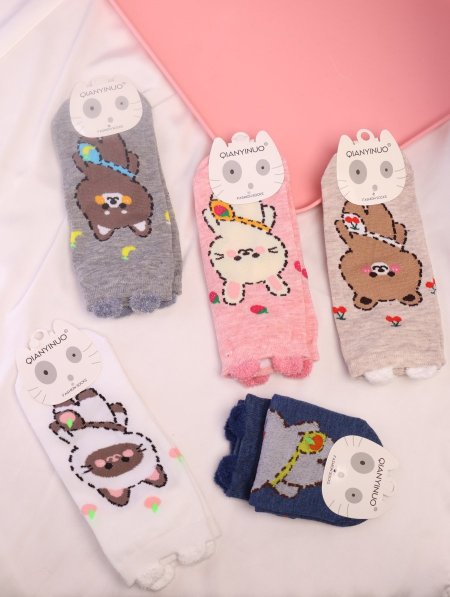 دزينة جرابات للأطفال بأشكال حيوانات.