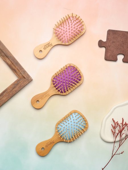 فرشاه شعر خشبية كرت S حجم صغير.