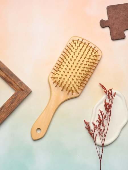 فرشاه شعر خشبية كرت Sحجم كبير.