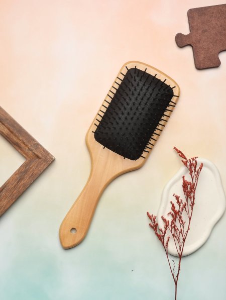 فرشاه شعر خشبية كرت Sحجم كبير.