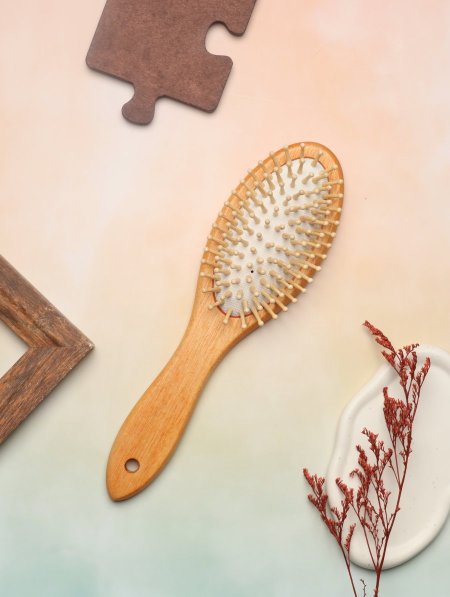 فرشاه شعر خشبية كرت S حجم متوسط.